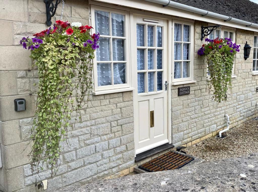Heart Of The Village Cotswold Cottage In Crudwell. Экстерьер фото